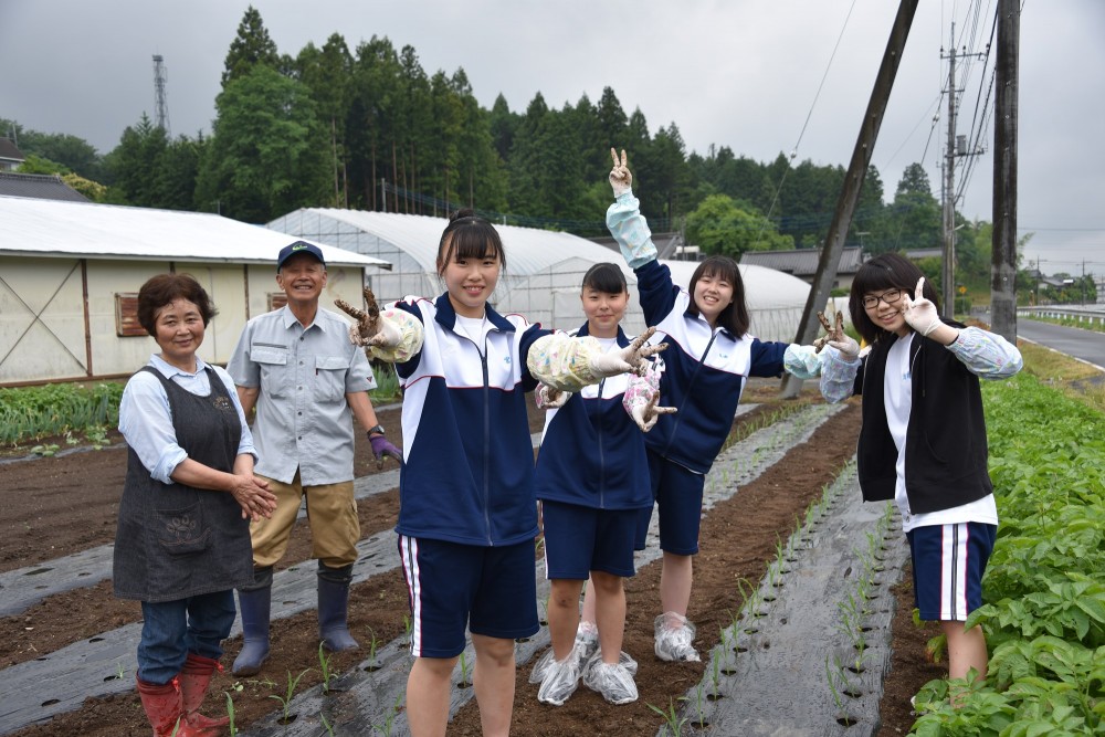 笠間ふれあい体験旅行　(笠間ふれあい体験旅行推進協議会)