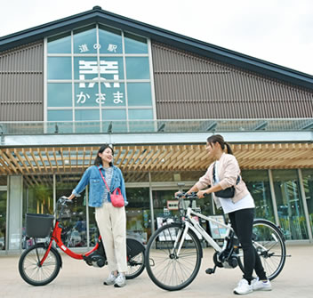 自転車に乗る人の写真